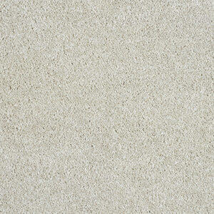 Linden Silver Haze Deep-Pile Carpet, close-up of the carpet texture